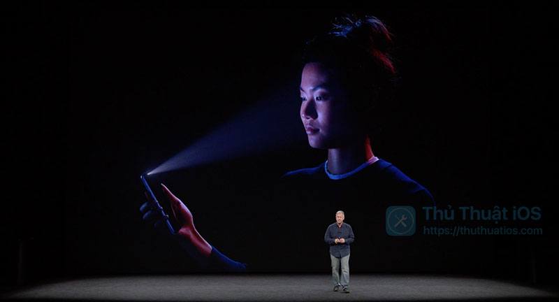 Apple-Event-September-2017-Face-ID-4